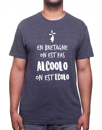 En bretagne on n'est pas des alcoolo - Tshirt T-shirt Homme