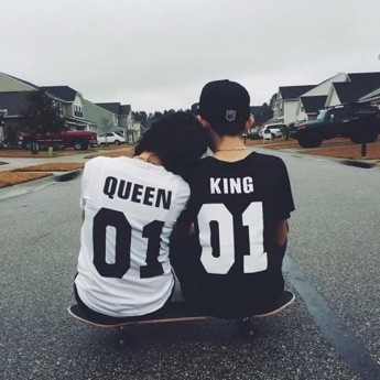 Tshirt Couple – Lot King & Queen Personnalisable – Shirtizz Couple